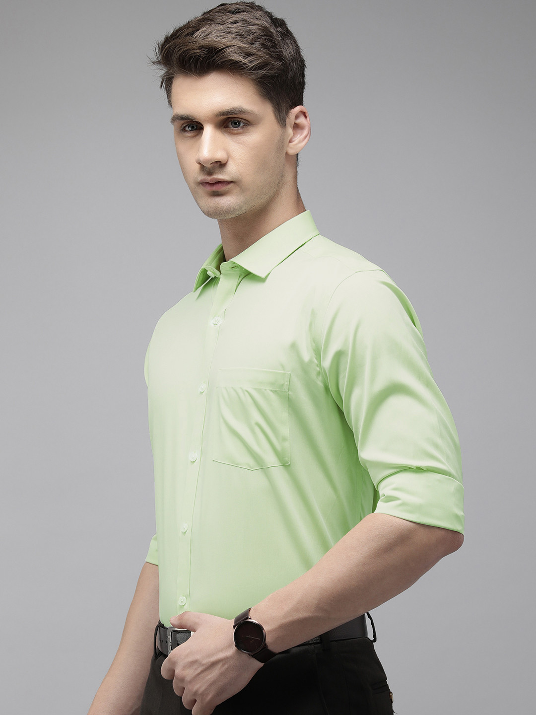 

Park Avenue Solid Slim Fit Pure Cotton Formal Shirt, Green