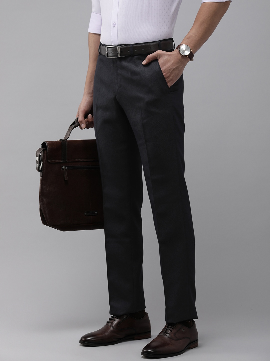 

Park Avenue Men Textured Smart Fit Low-Rise Formal Trousers, Navy blue