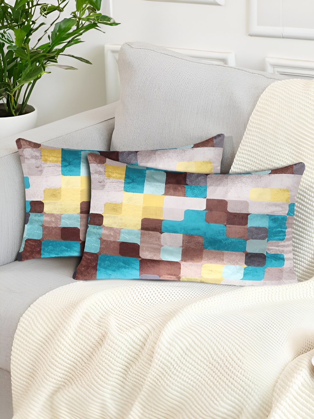 

Tesmare Brown & Teal Blue 2 Pieces Checked Velvet Rectangle Cushion Covers