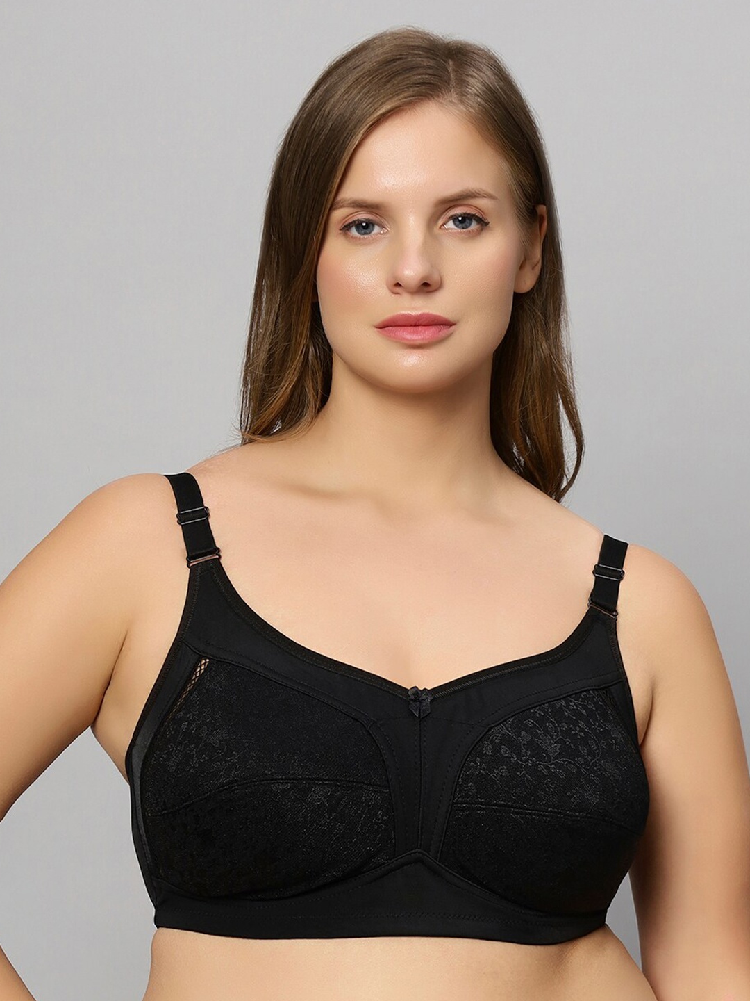 

Bluenixie Plus size Self Design Full Coverage Bra With All Day Comfort, Black