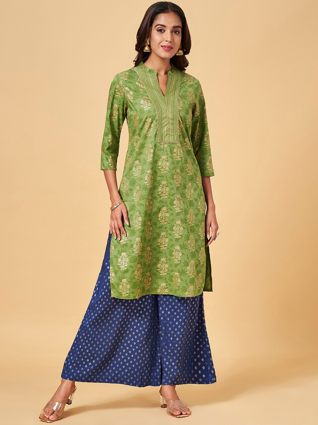 

RANGMANCH BY PANTALOONS Floral Printed Cotton Kurta, Green