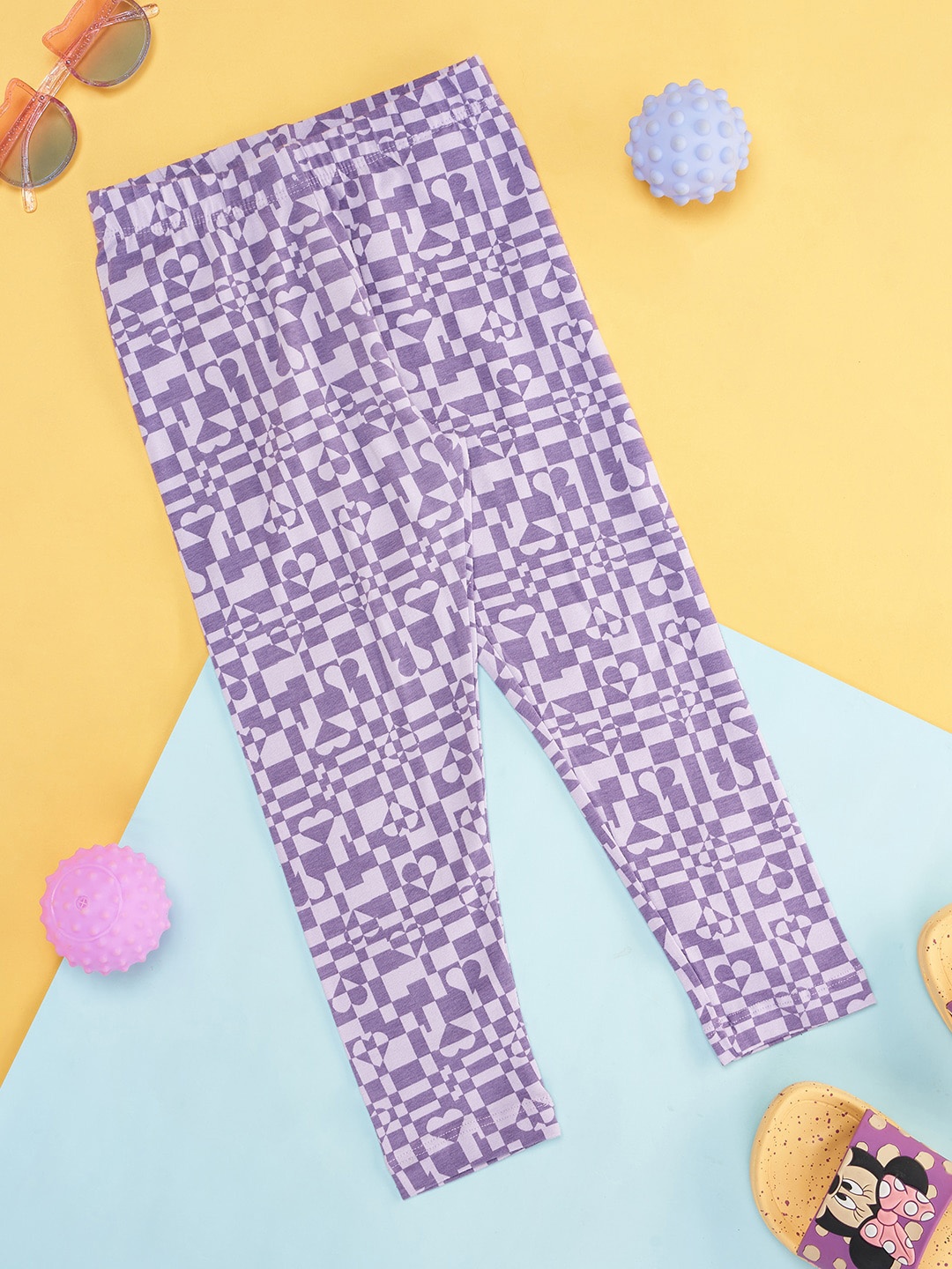 

Pantaloons Junior Girls Geometric Printed Cotton Churidar Length Leggings, Lavender