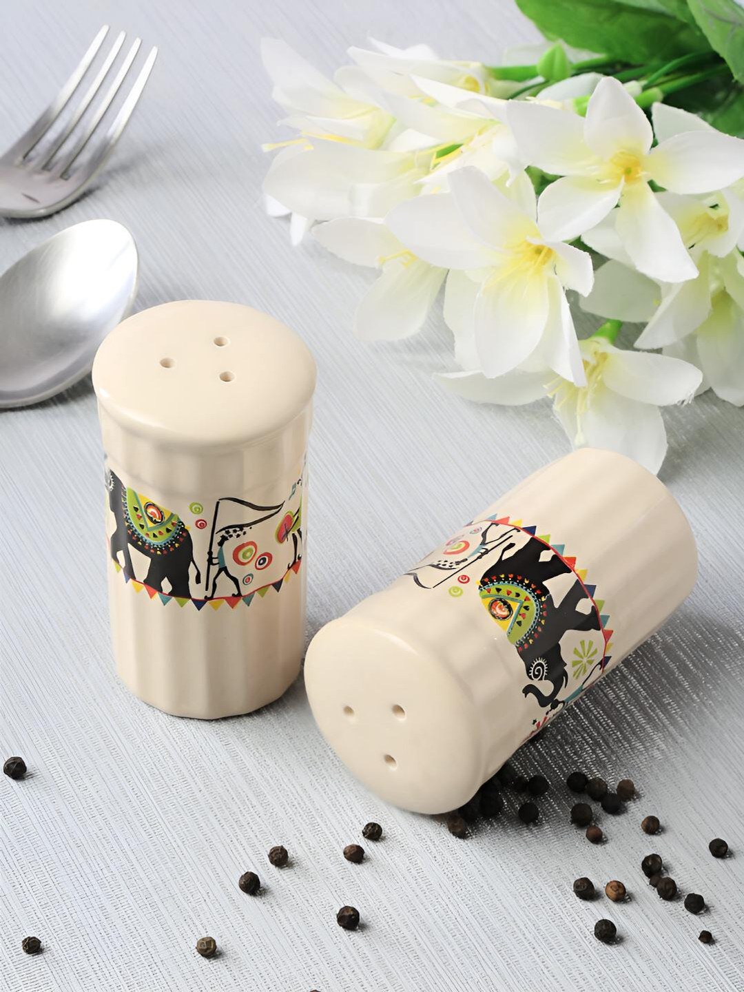 

Shilpkara 2Pcs White Traces of the Ancient Printed Ceramic Salt Pepper Set