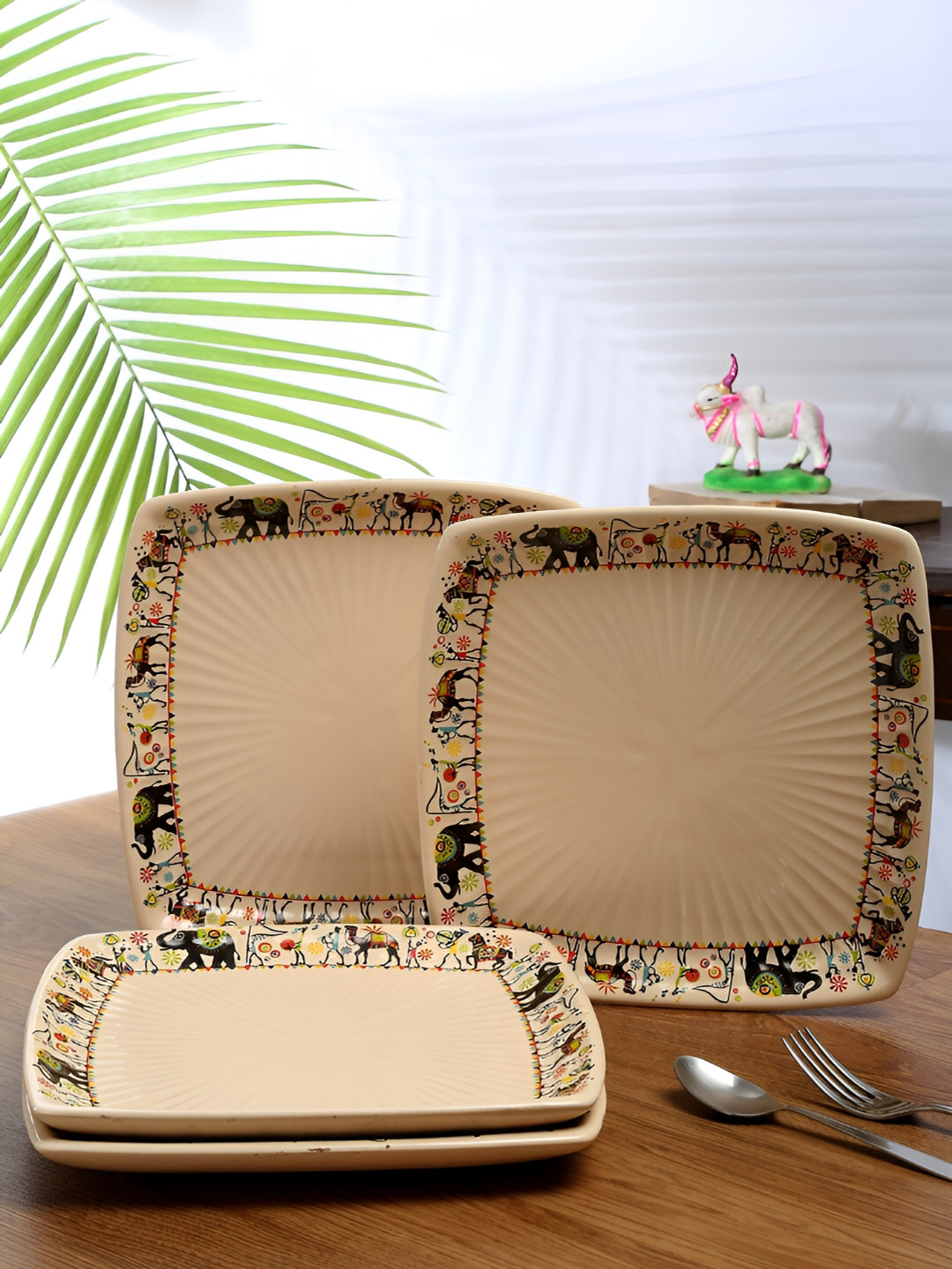 

Shilpkara White & Beige 4 Pieces Handcrafted and Hand Painted Ceramic Plates