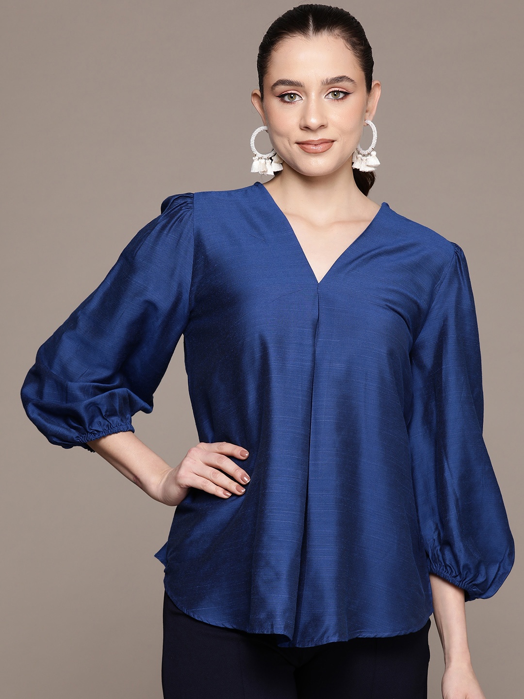 

aarke Ritu Kumar Solid Puff Sleeves Top, Blue