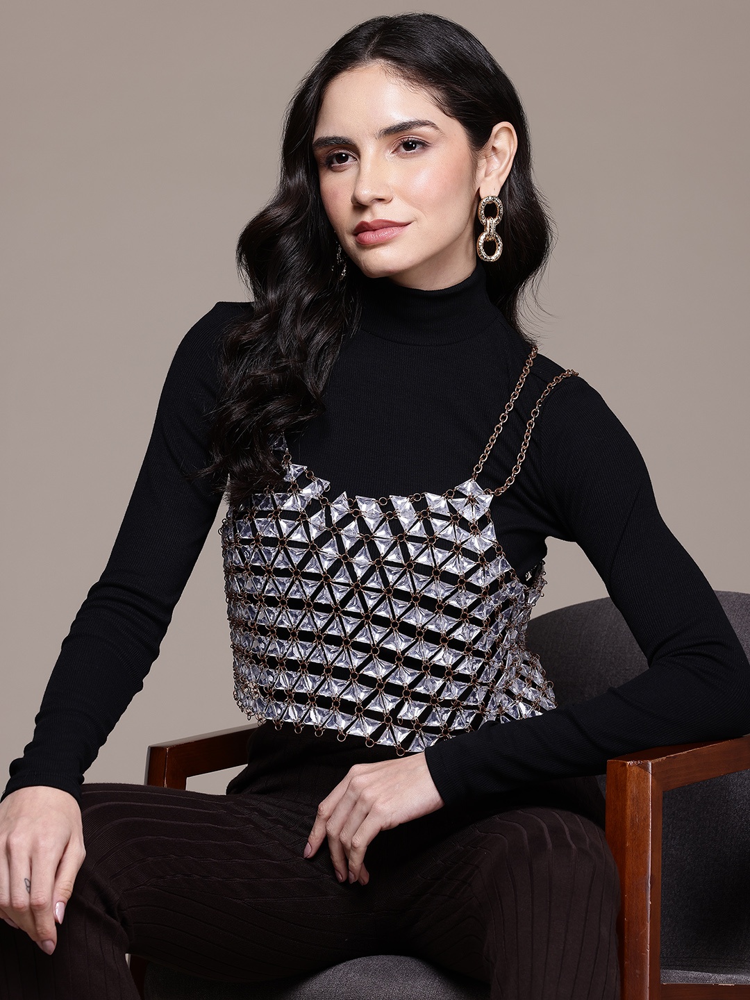 

Label Ritu Kumar Geometric Embellished Styled Back Crop Top, Silver