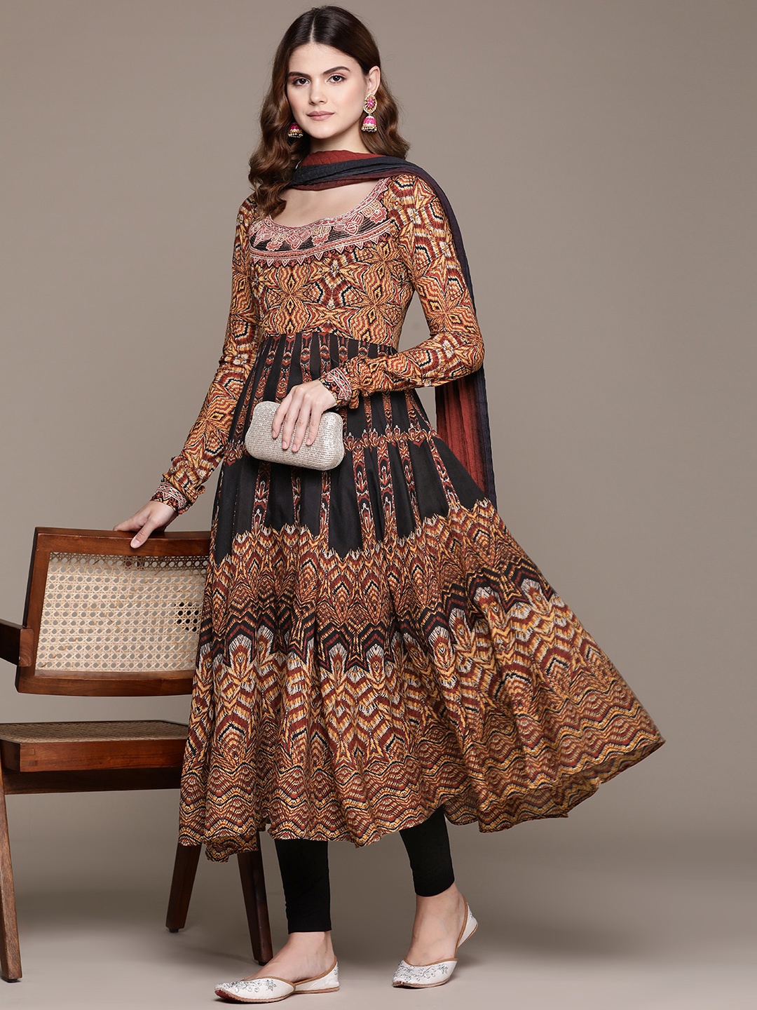

Ritu Kumar Women Printed Tiered Anarkali Kurta with Leggings & With Dupatta, Black