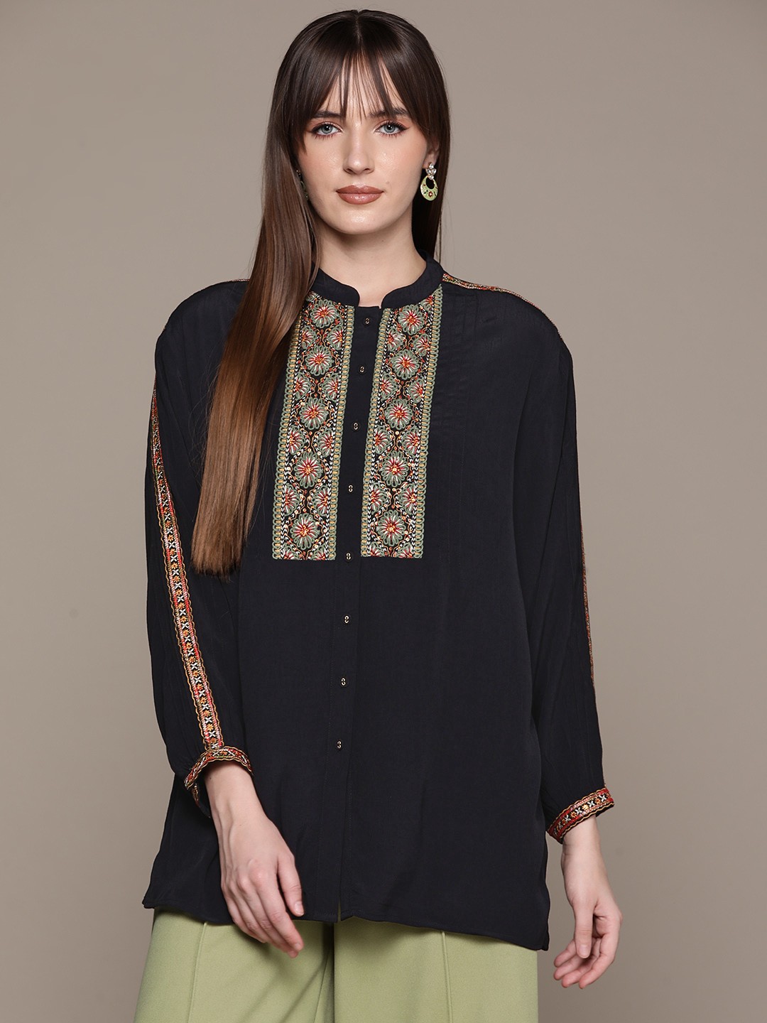 

Ritu Kumar Women Relaxed Floral Opaque Printed Casual Shirt, Black