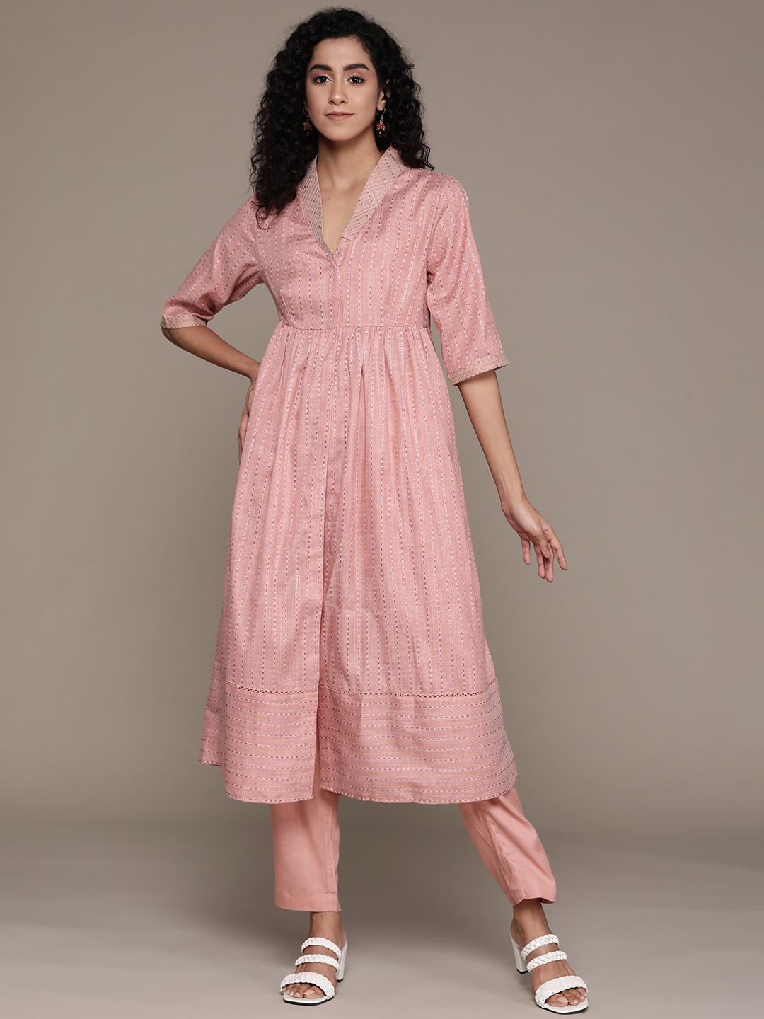 

aarke Ritu Kumar Women Striped Regular Dobby Kurta with Palazzos, Peach