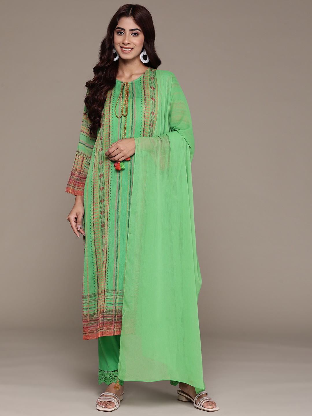 

aarke Ritu Kumar Tie-Up Neck Kurta with Trousers & Dupatta, Green