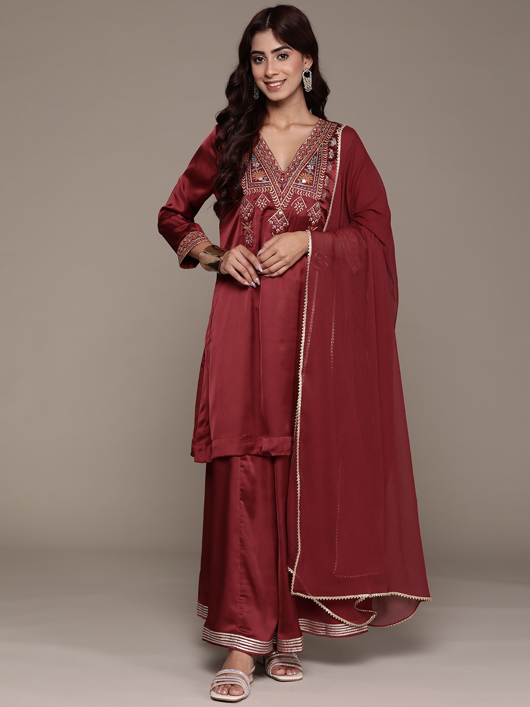 

aarke Ritu Kumar Ethnic Motifs Embroidered Sequinned Kurta with Palazzos & Dupatta, Red