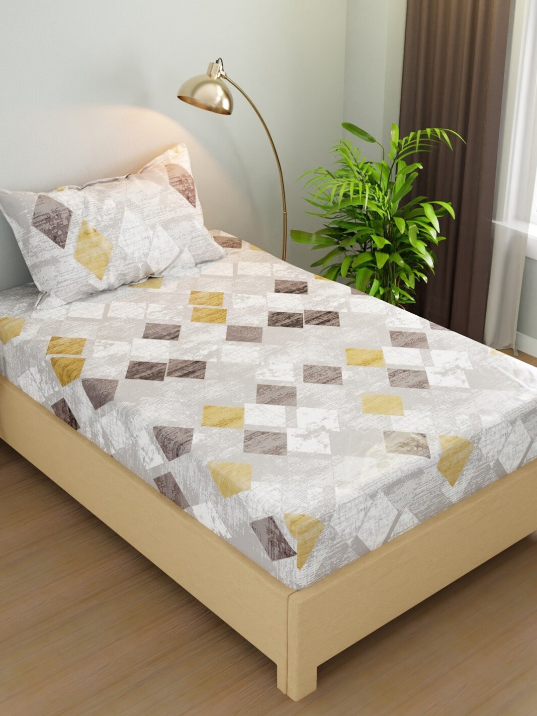 

BIANCA KOPA Grey & Mustard Geometric Microfiber 200 TC Single Bedsheet Set