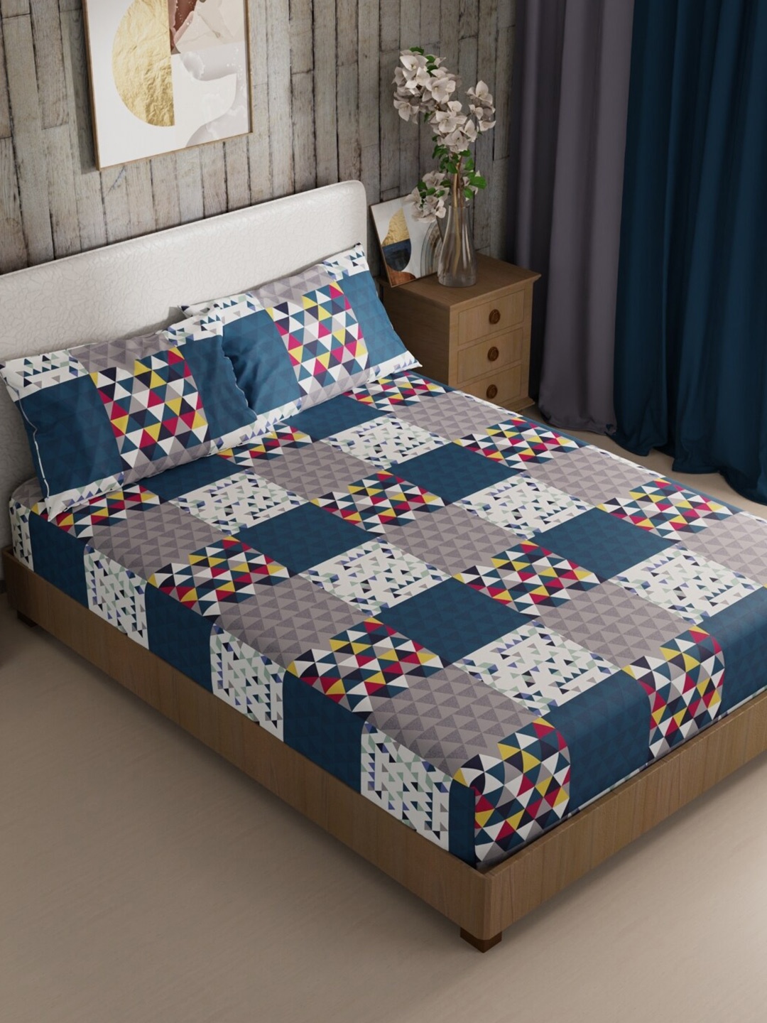 

BIANCA MIKASA Blue & White Geometric 200 TC Super Queen Bedsheet with 2 Pillow Covers