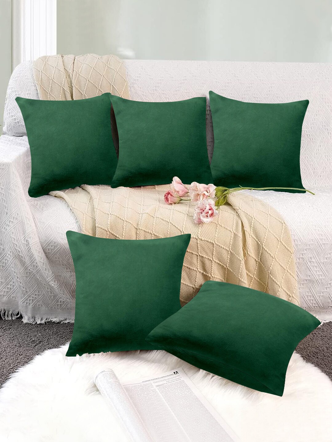

Cloth Fusion Green 5 Pieces Velvet Square Cushion Covers