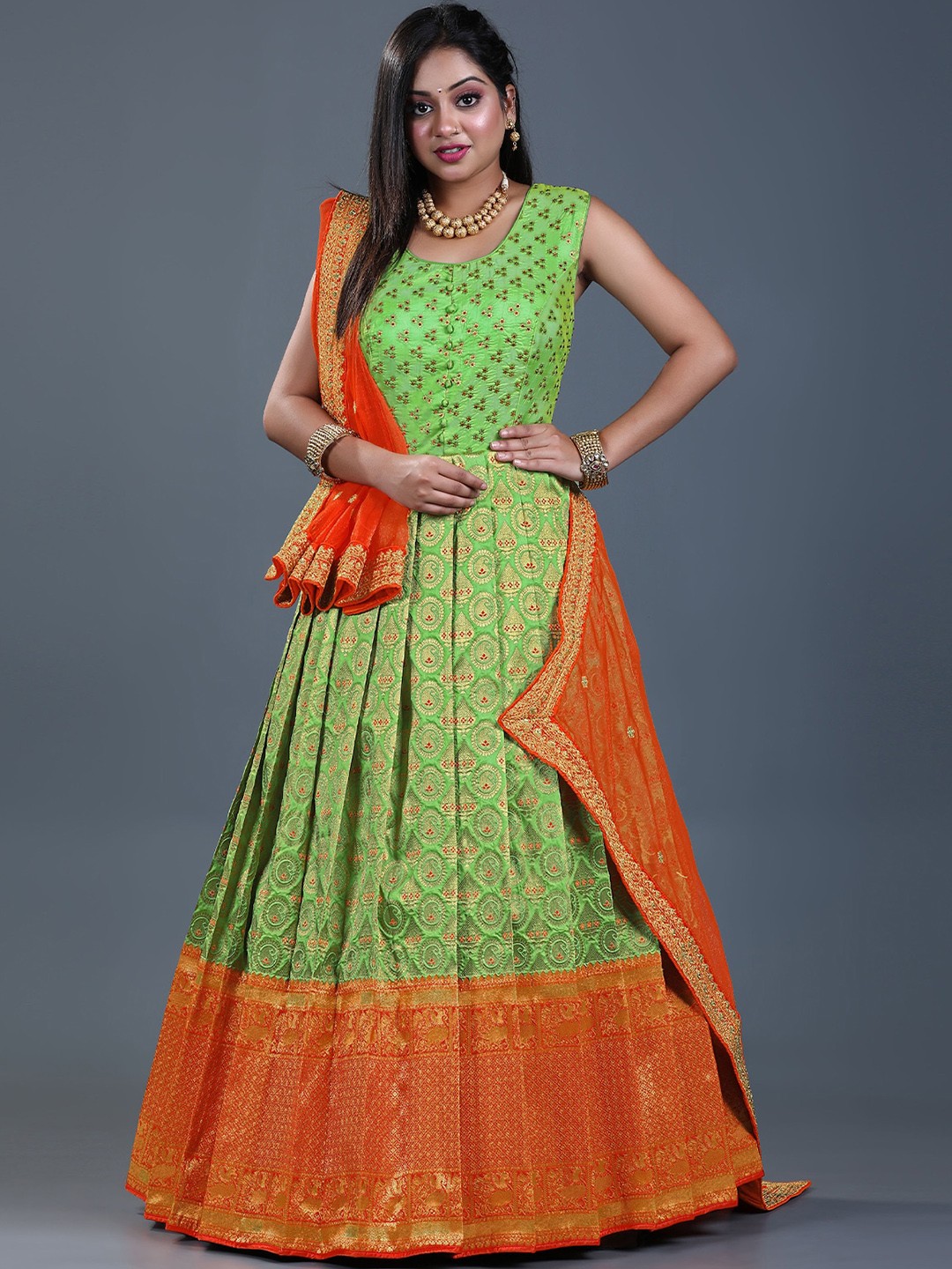 

ODETTE Ethnic Motifs Woven Design Sleeveless Silk Ethnic Dress With Dupatta, Green