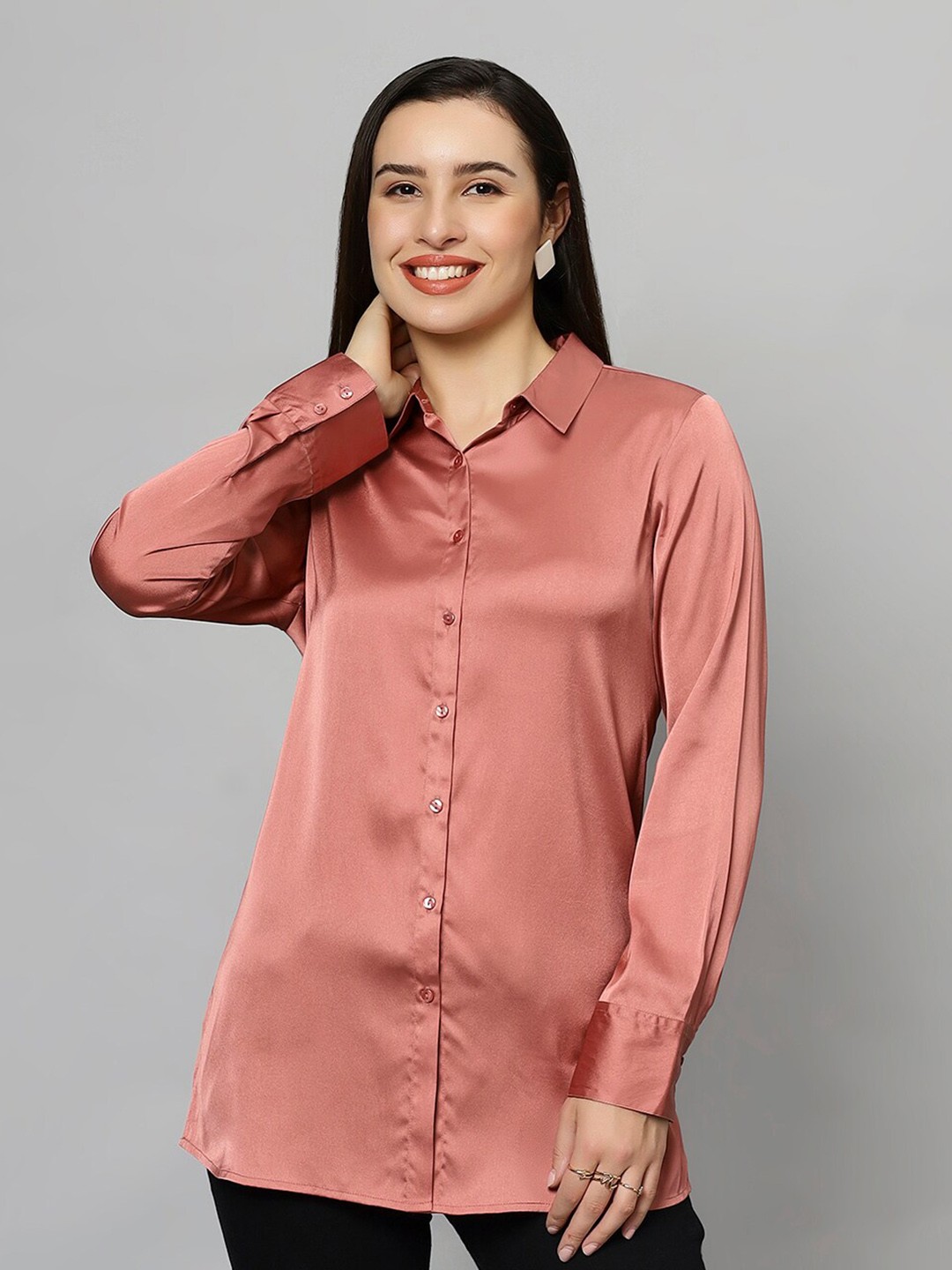 

Chemistry Original Spread Collar Long Sleeves Satin Longline High-Low Casual Shirt, Rose