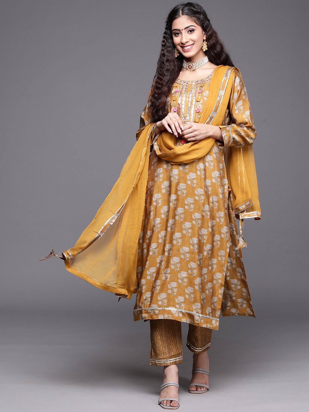 

KSUT Yellow Floral Embroidered Thread Work Kurta with Palazzos & Dupatta, Mustard