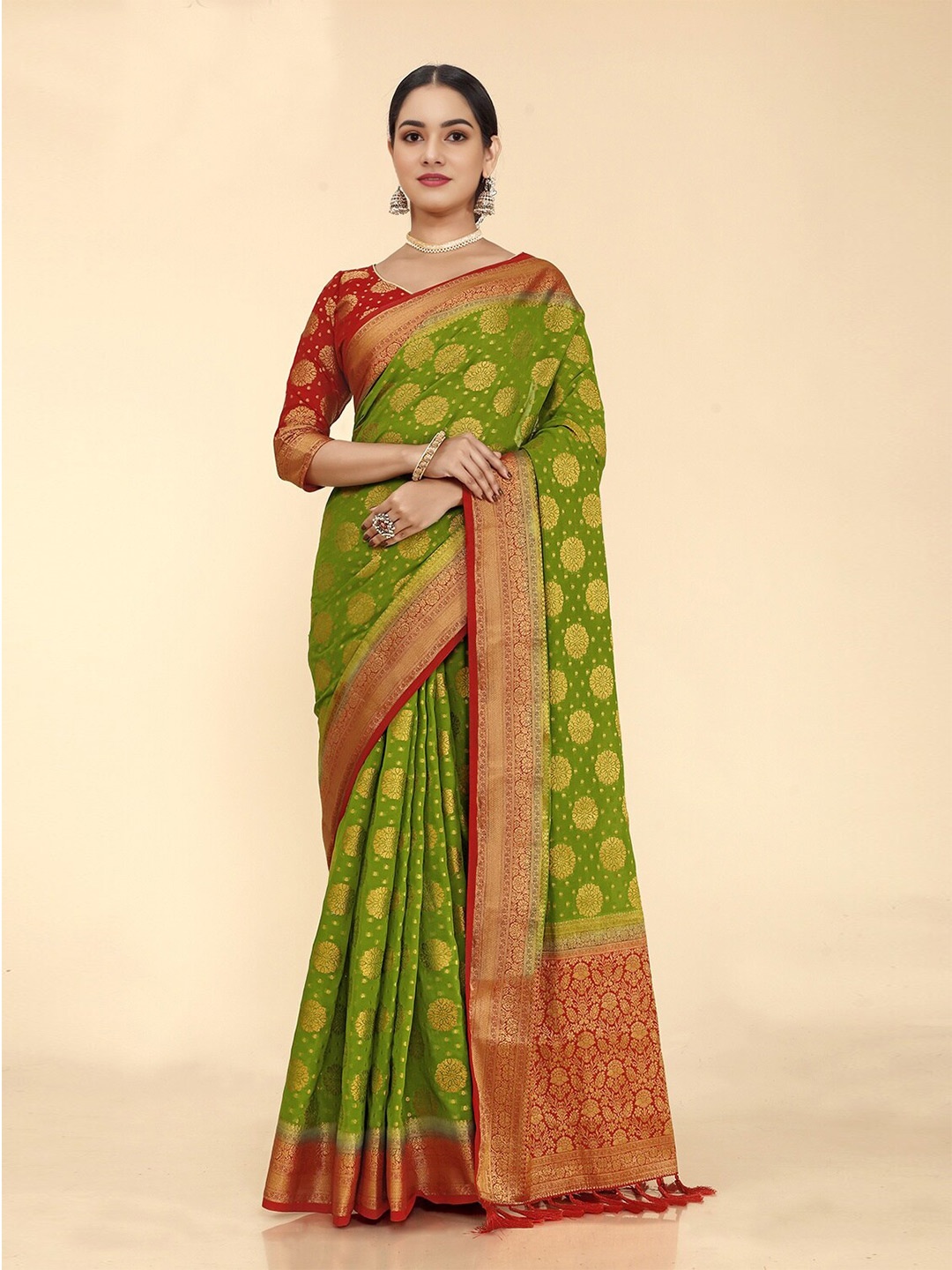 DIVASTRI Ethnic Motifs Woven Design Zari Banarasi Saree, Green