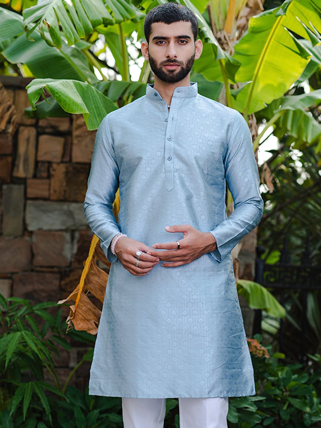 

Tistabene Woven Design Mandarin Collar Kurta, Blue