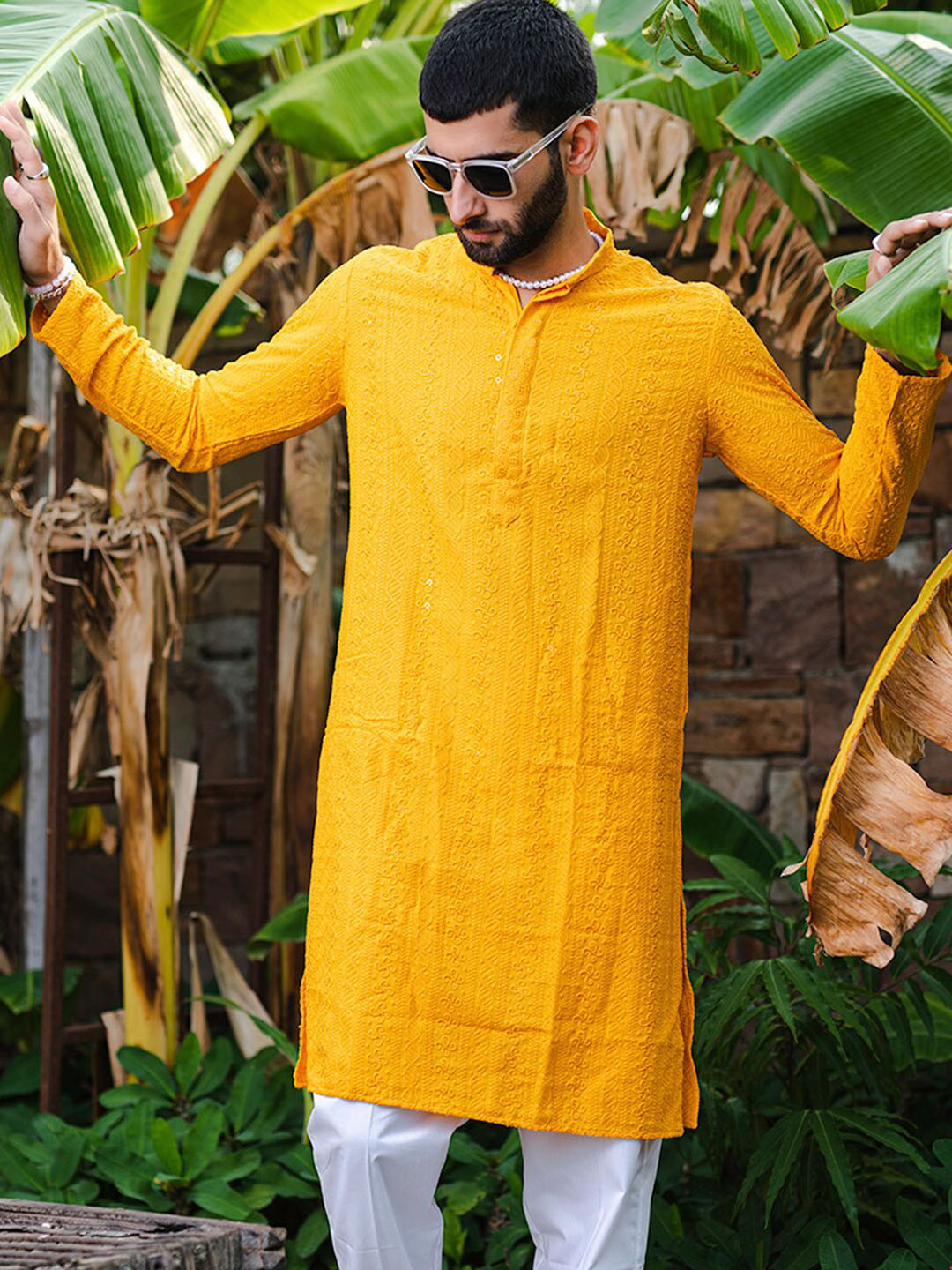 

Tistabene Ethnic Motifs Embroidered Chikankari Pure Cotton Straight Kurta, Yellow