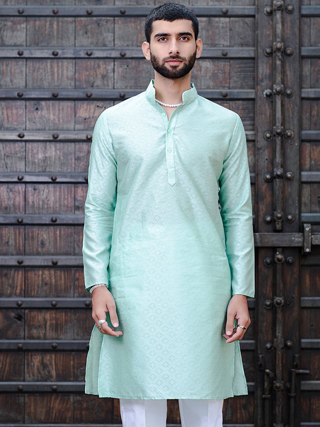 

Tistabene Geometric Printed Mandarin Collar Jacquard Kurta, Sea green
