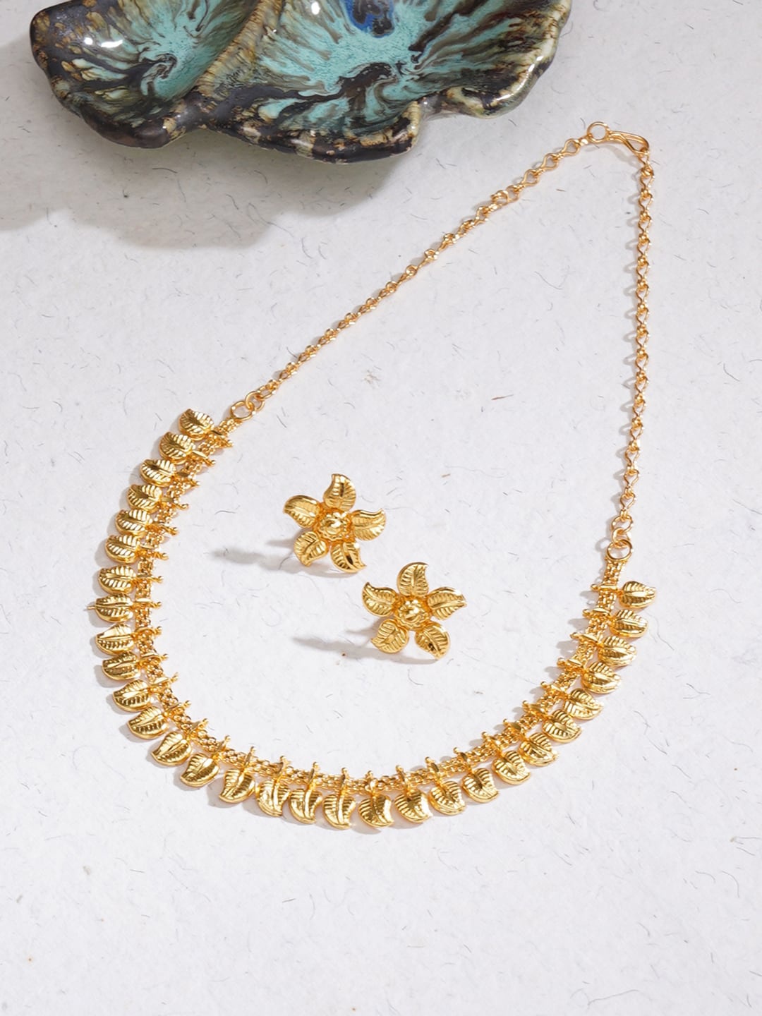 

Ruby Raang Gold-Plated Jewellery Set