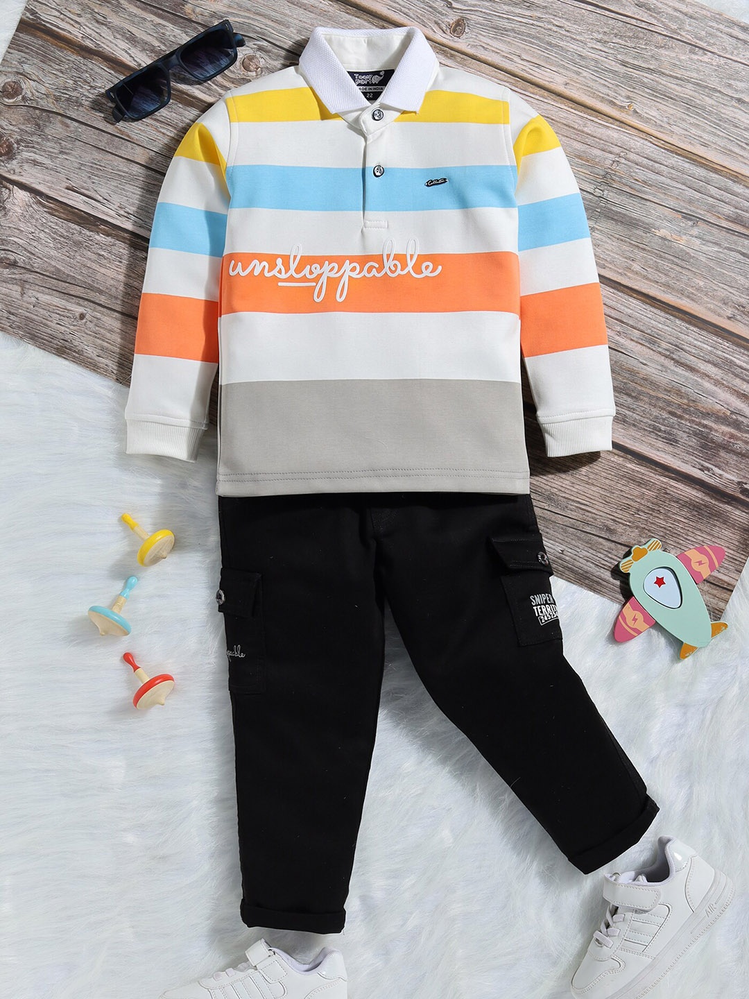 

Toonyport Boys Colourblocked T-shirt with Trousers, White