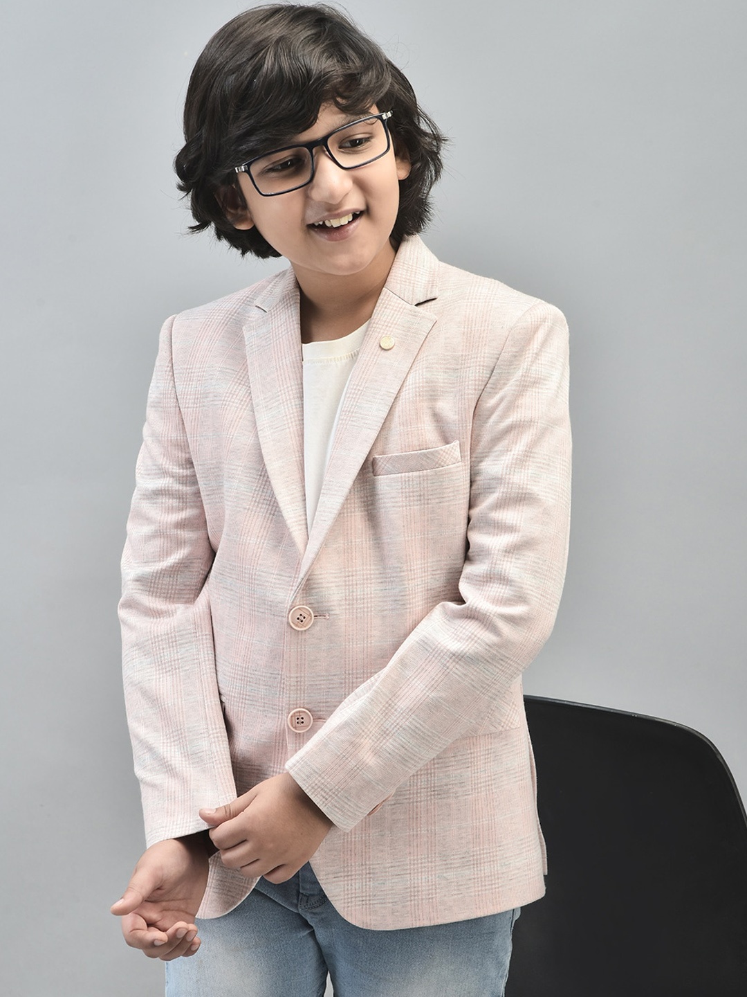 

Crimsoune Club Boys Checked Notched Lapel Collar Single Breasted Blazer, Peach