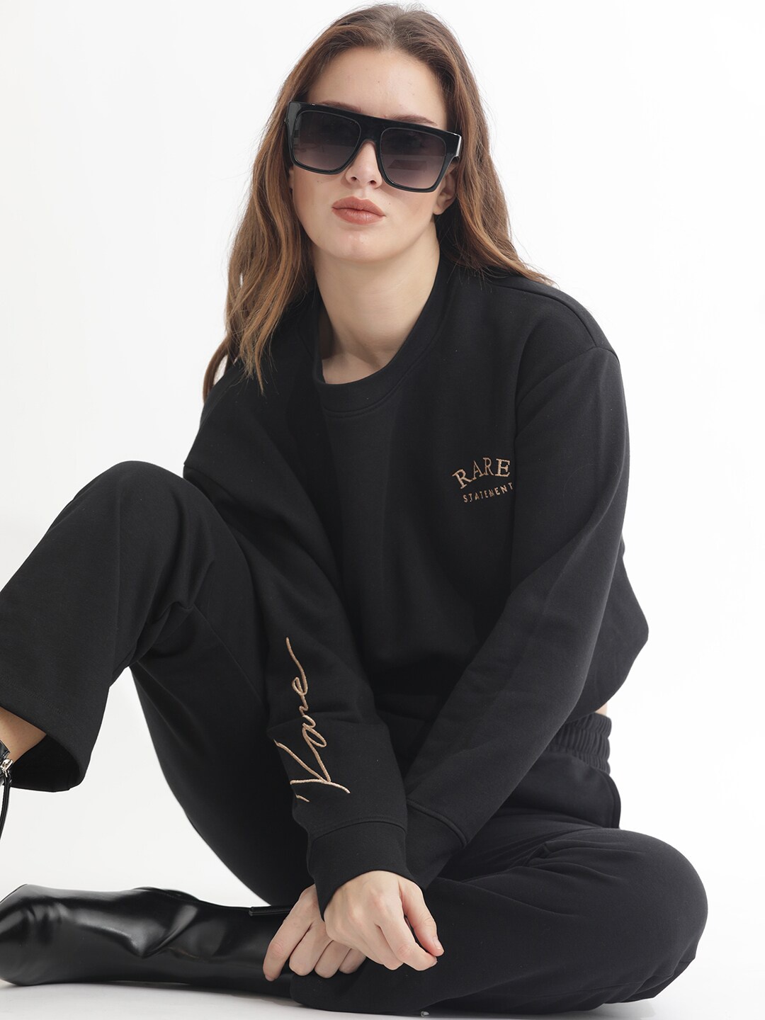 

RAREISM Cotton Pullover Crop Sweatshirt, Black