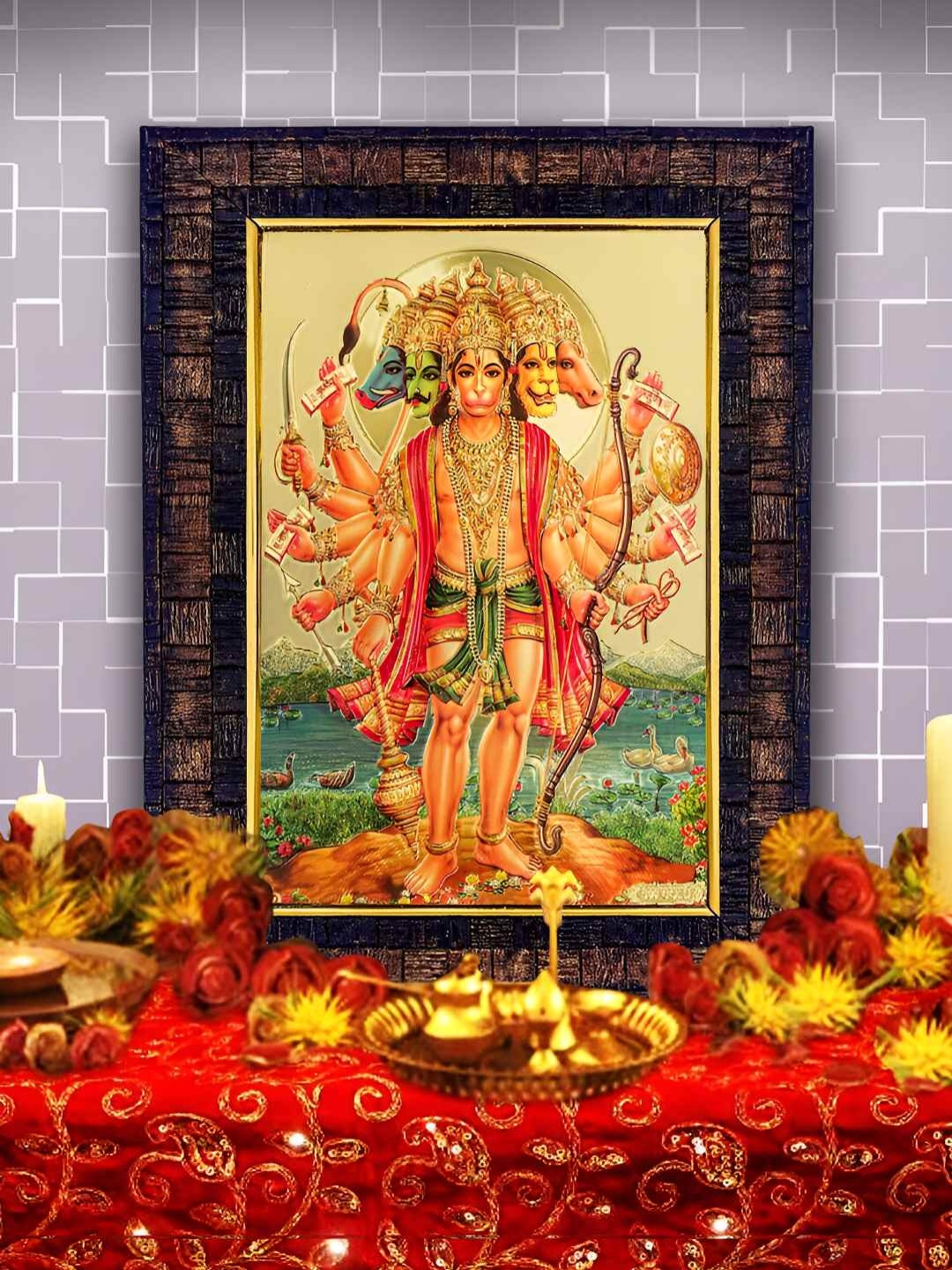 

Hawai Black & Gold Toned 24k Gold Plated Panchmukhi Hanuman Foil Embossed Wooden Wall Photo Frame