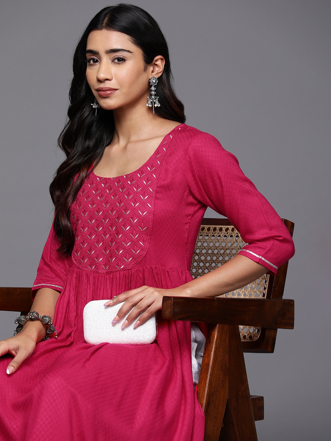 

Libas Women Yoke Design Gotta Patti Jacquard Kurta, Pink