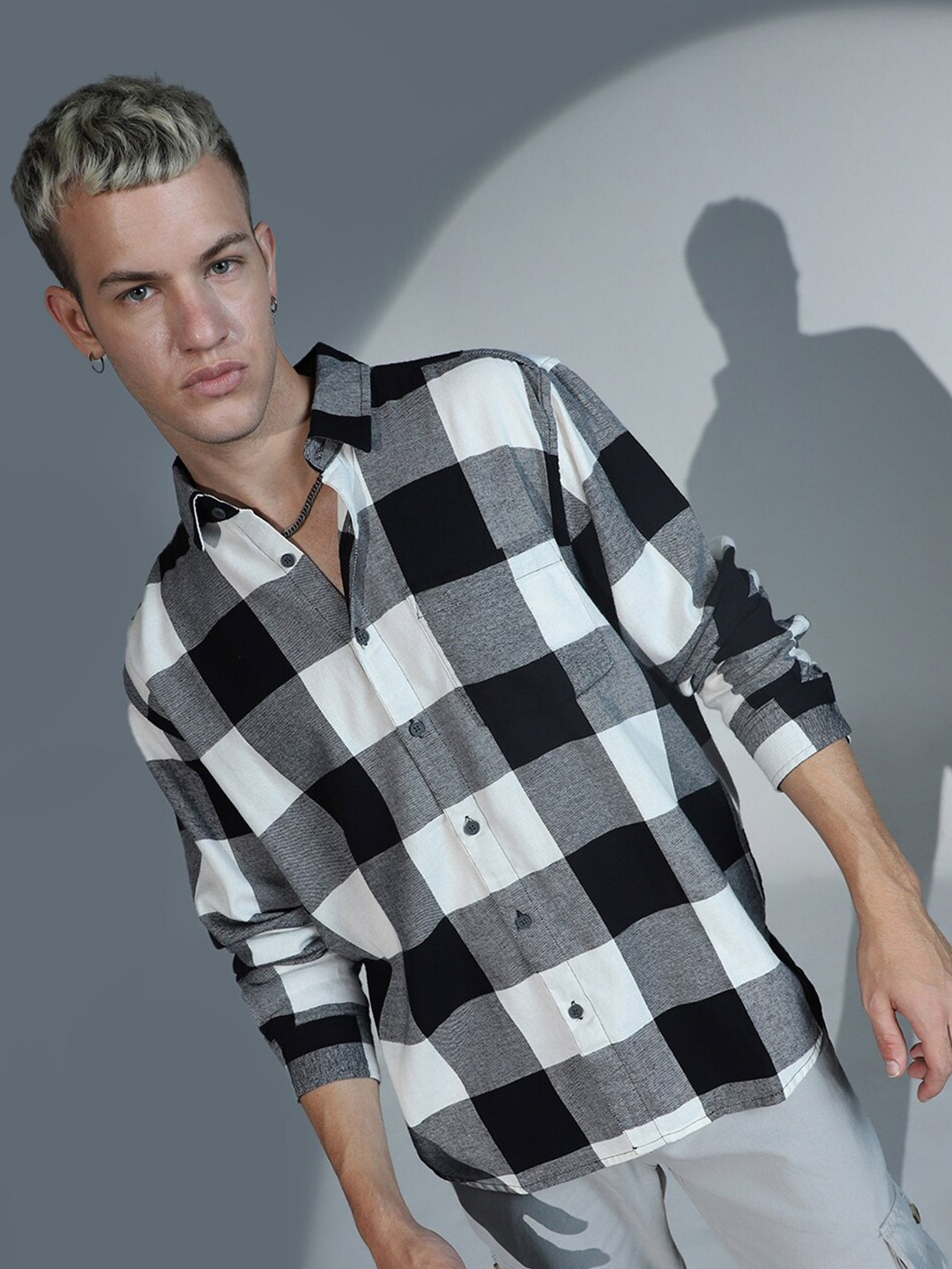 

Hubberholme Classic Oversized Buffalo Checks Cotton Casual Shirt, Black