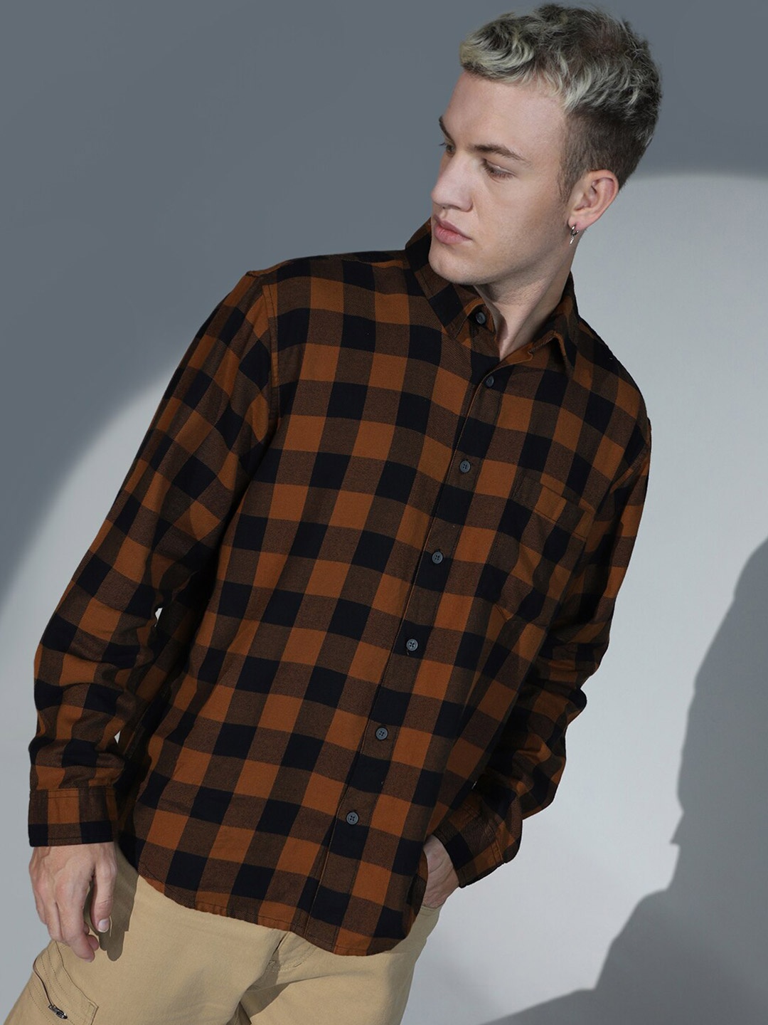 

Hubberholme Classic Oversized Buffalo Checks Cotton Casual Shirt, Black