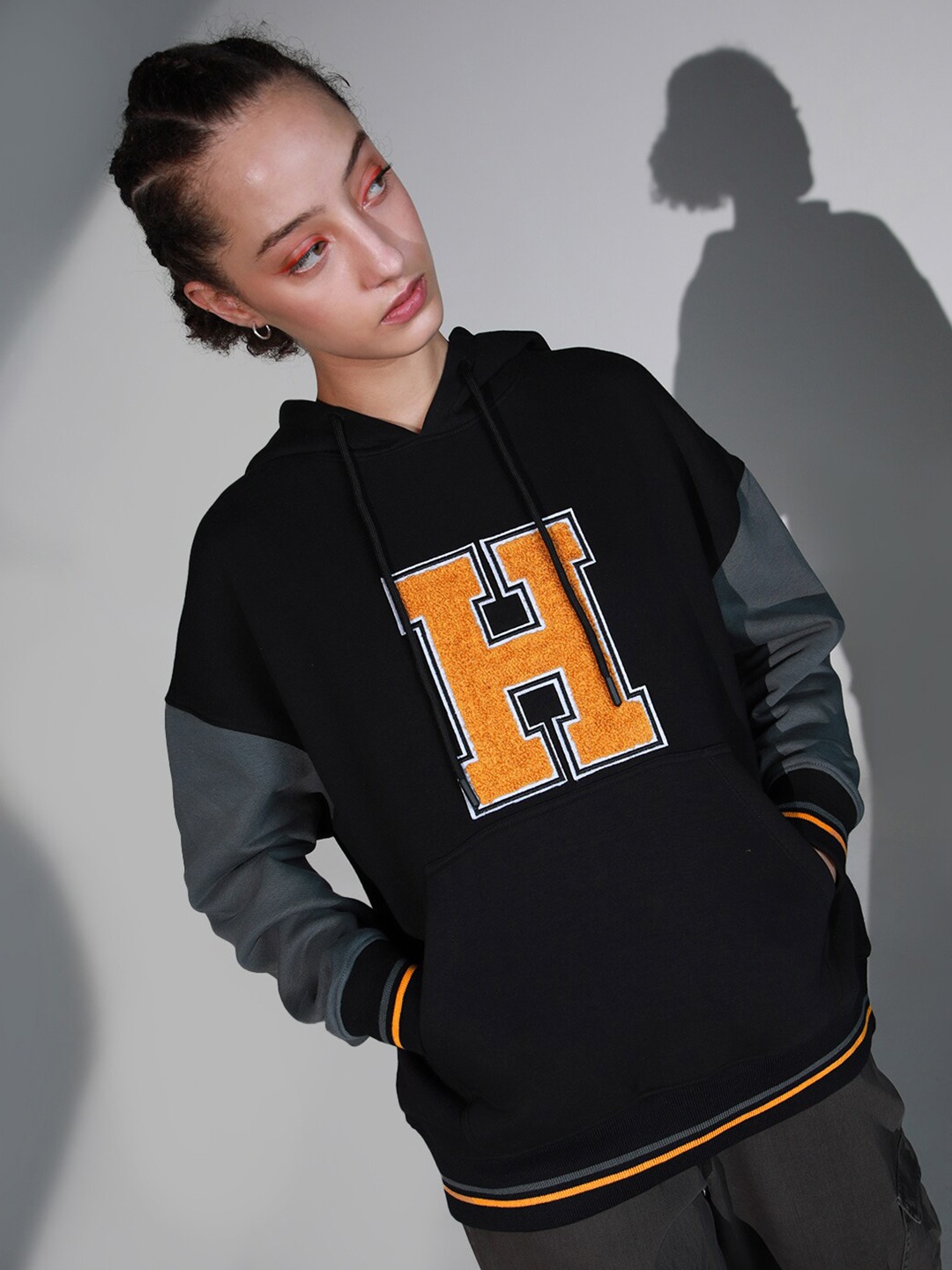 

Hubberholme Typography Printed Hooded Neck Long Sleeve Pullover Sweatshirt, Black