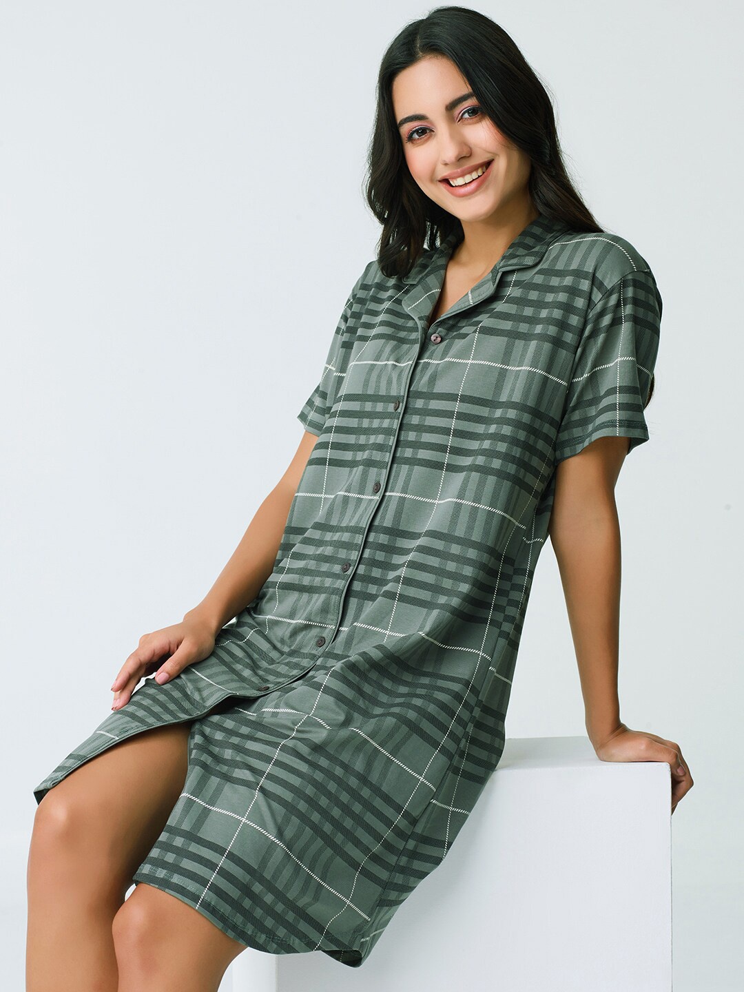 

I like me Checked Cotton Shirt Nightdress, Olive