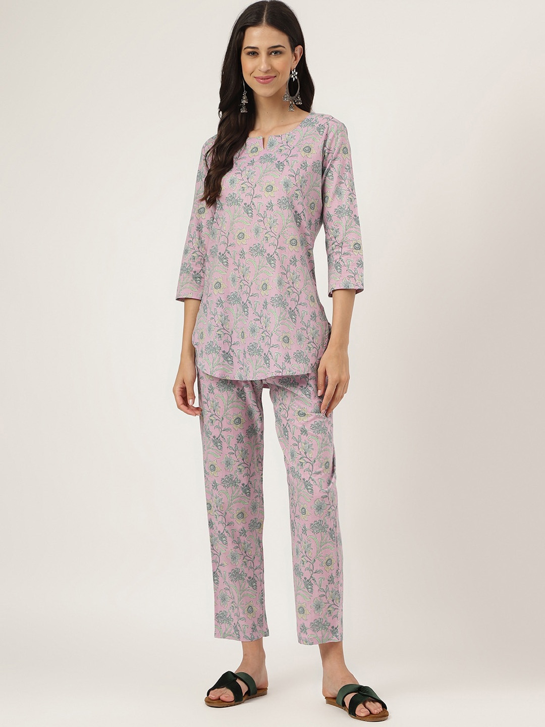 

KALINI Floral Printed Round Neck A-Line Pure Cotton Kurti With Trousers, Lavender