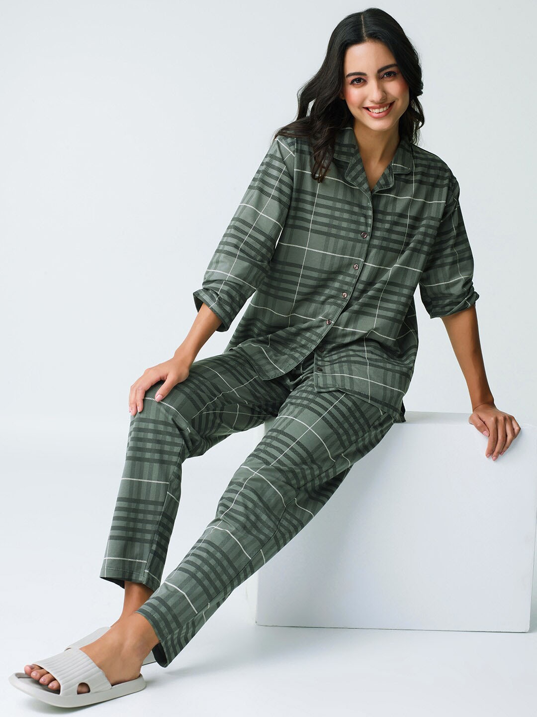 

I like me Green Checked Pure Cotton Night suit