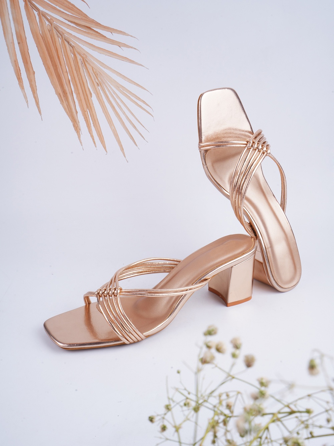 

Try Me Knotted Cross Strap Open Toe Block Heels, Rose gold