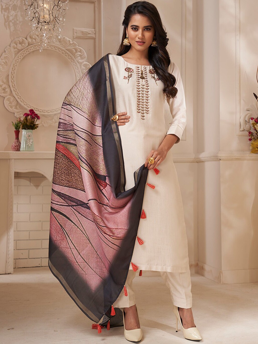 

Kalyan Silks Embroidered Kurta & Trouser With Dupatta, Cream