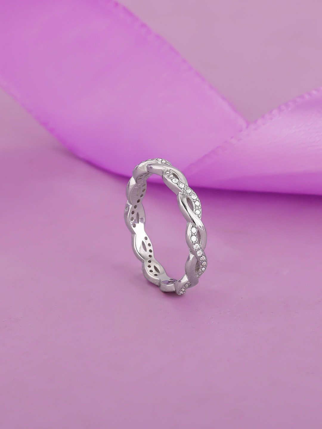 

GIVA Silver-Plated CZ Studded Finger Ring