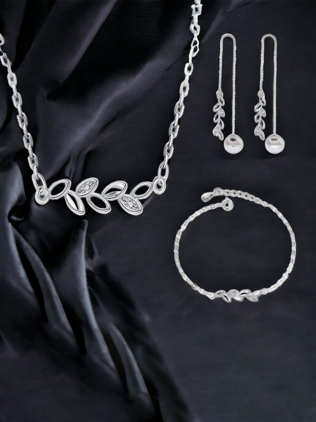 

MYKI Silver-Plated Cubic Zirconia Studded Pleasant Leaf Jewellery Set