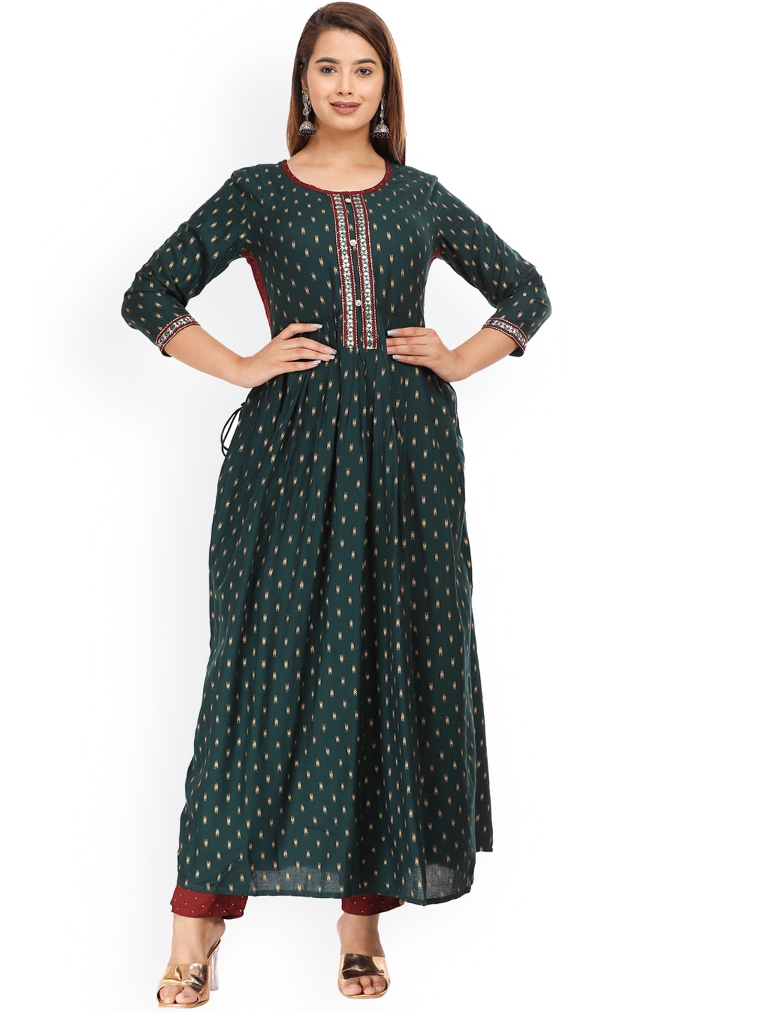 

KALINI Ethnic Motif Printed Gotta Patti Kurta With Trousers, Green