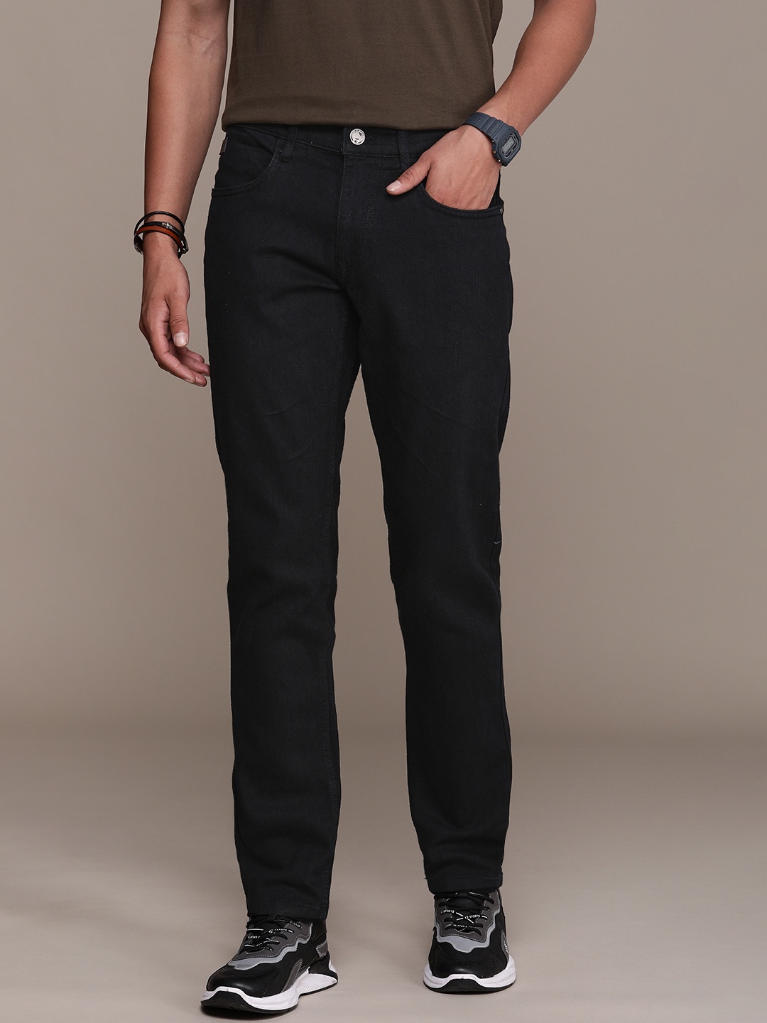 

WROGN Men Slim Fit Stretchable Jeans, Black