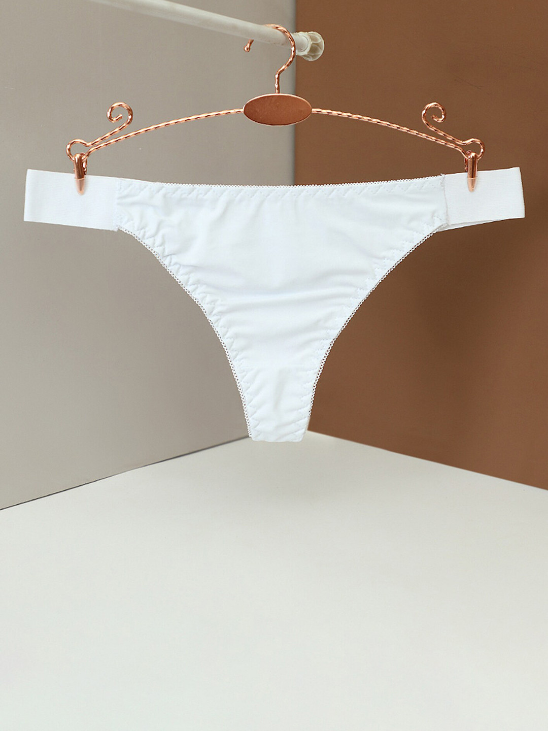 

LULU & SKY Inner Elastic Thong Briefs, White