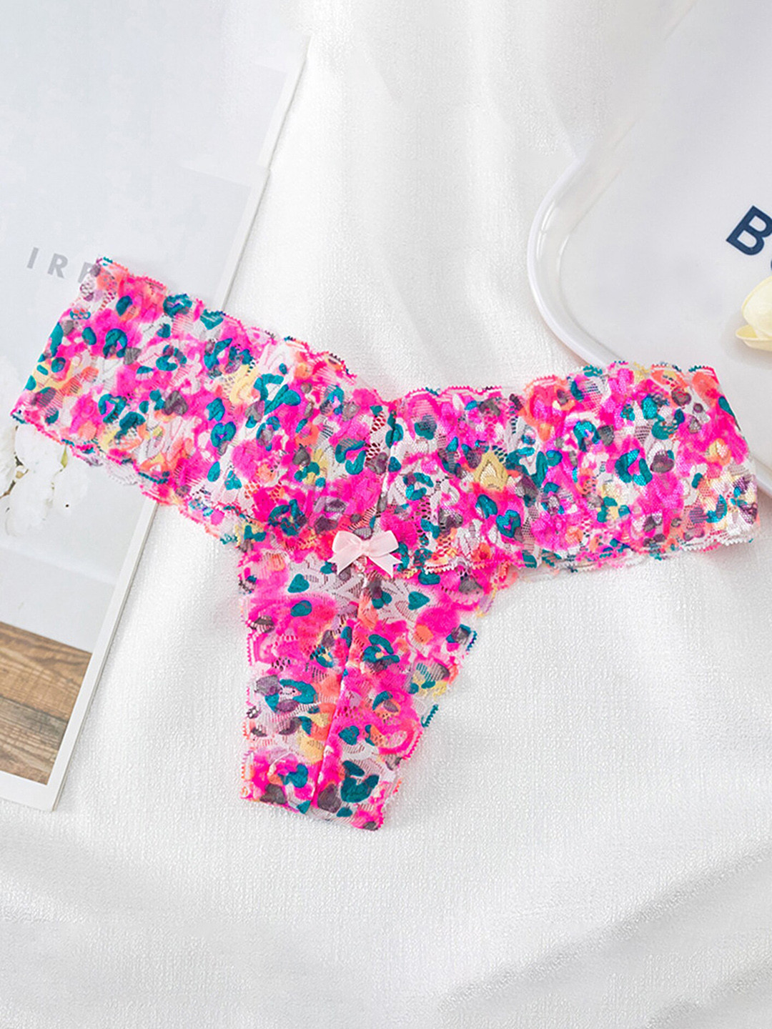 

LULU & SKY Floral Printed Low Rise Seamless Lace Thong, Pink