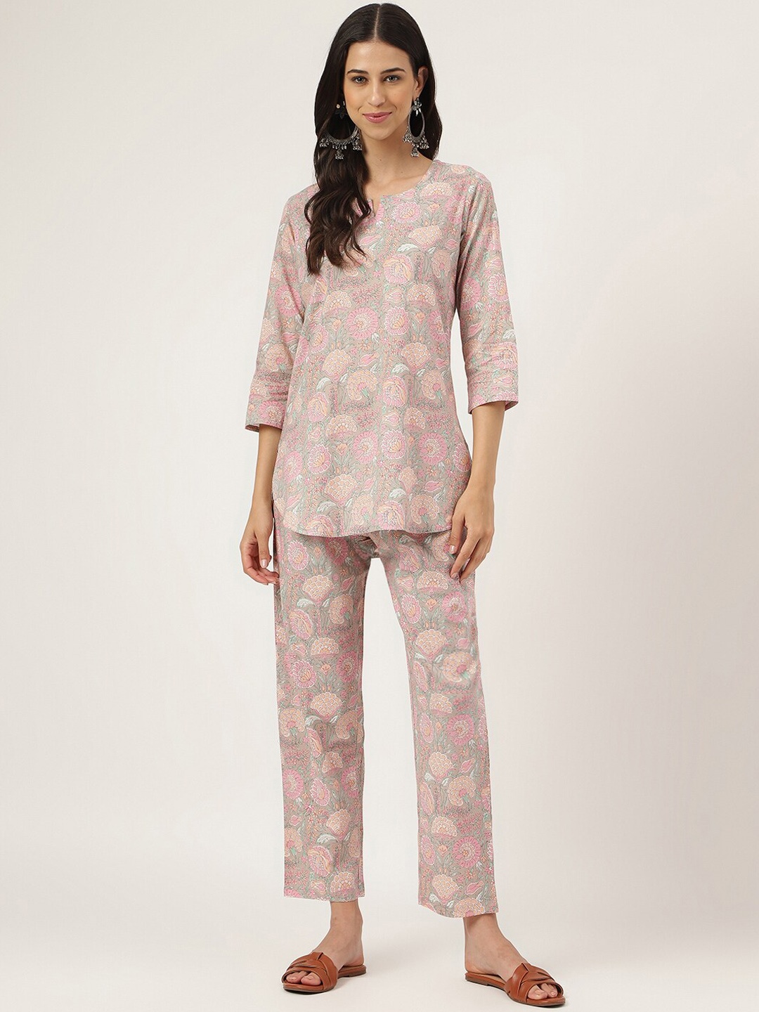 

KALINI Floral Printed Pure Cotton Night suit, Camel brown