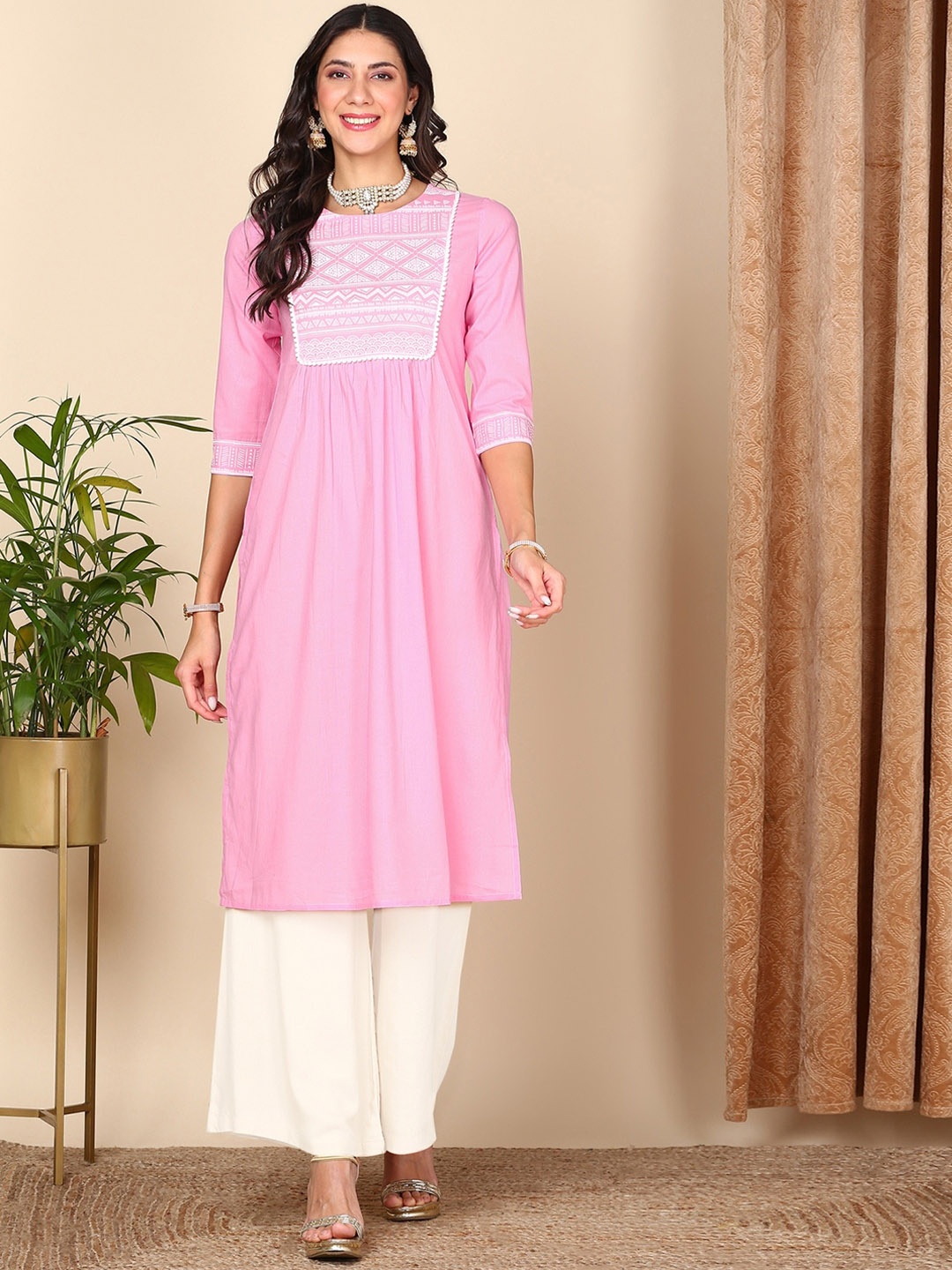 

HERE&NOW Ethnic Motifs Yoke Design Thread Work Organic Cotton Kurta, Pink