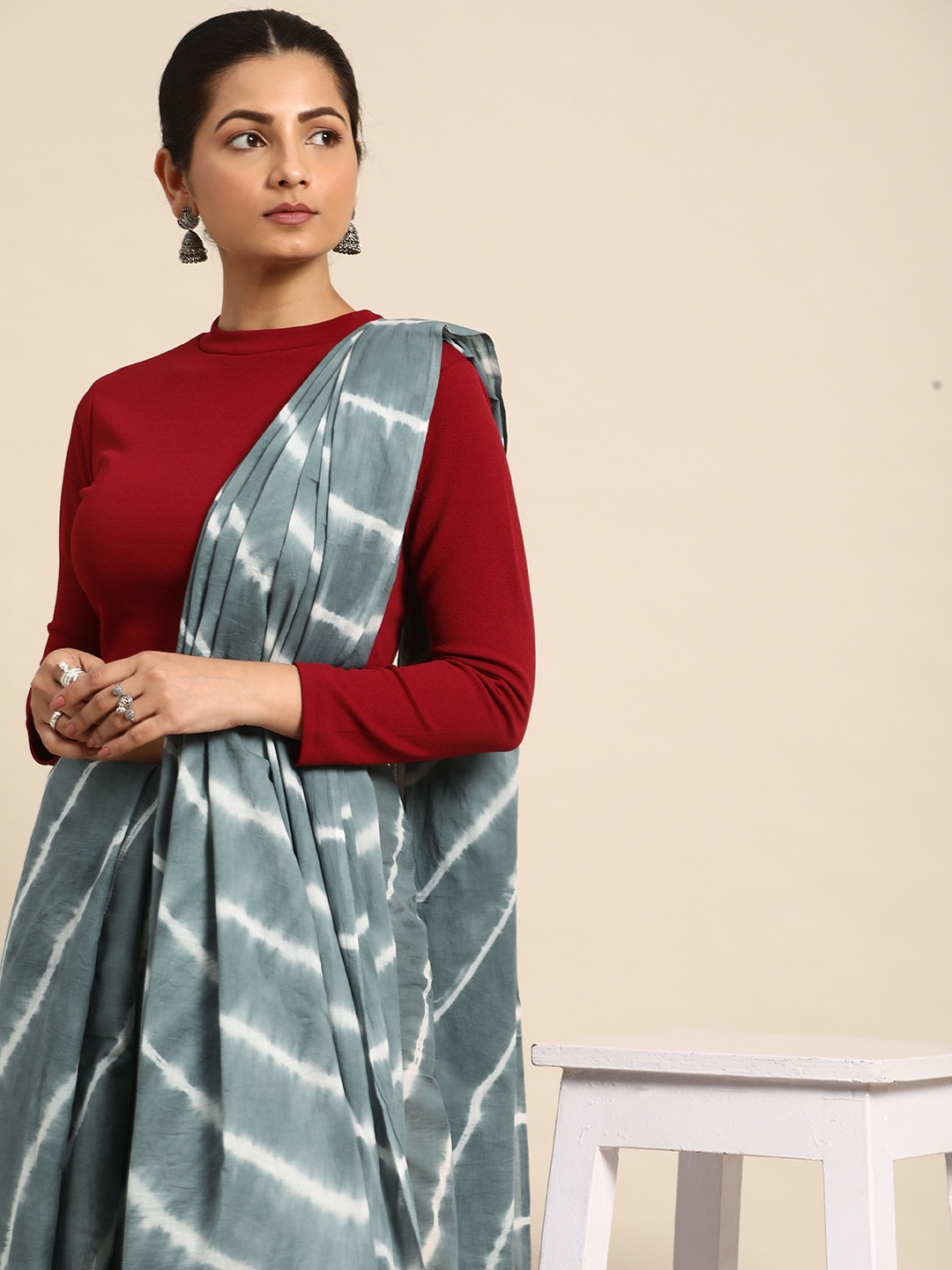 

Taavi Tie & Dye Pure Cotton Fusion Block Print Saree, Grey