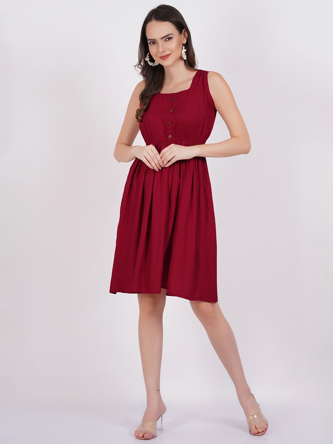 

DRESSAR Sleeveless Gathered Fit & Flare Dress, Maroon