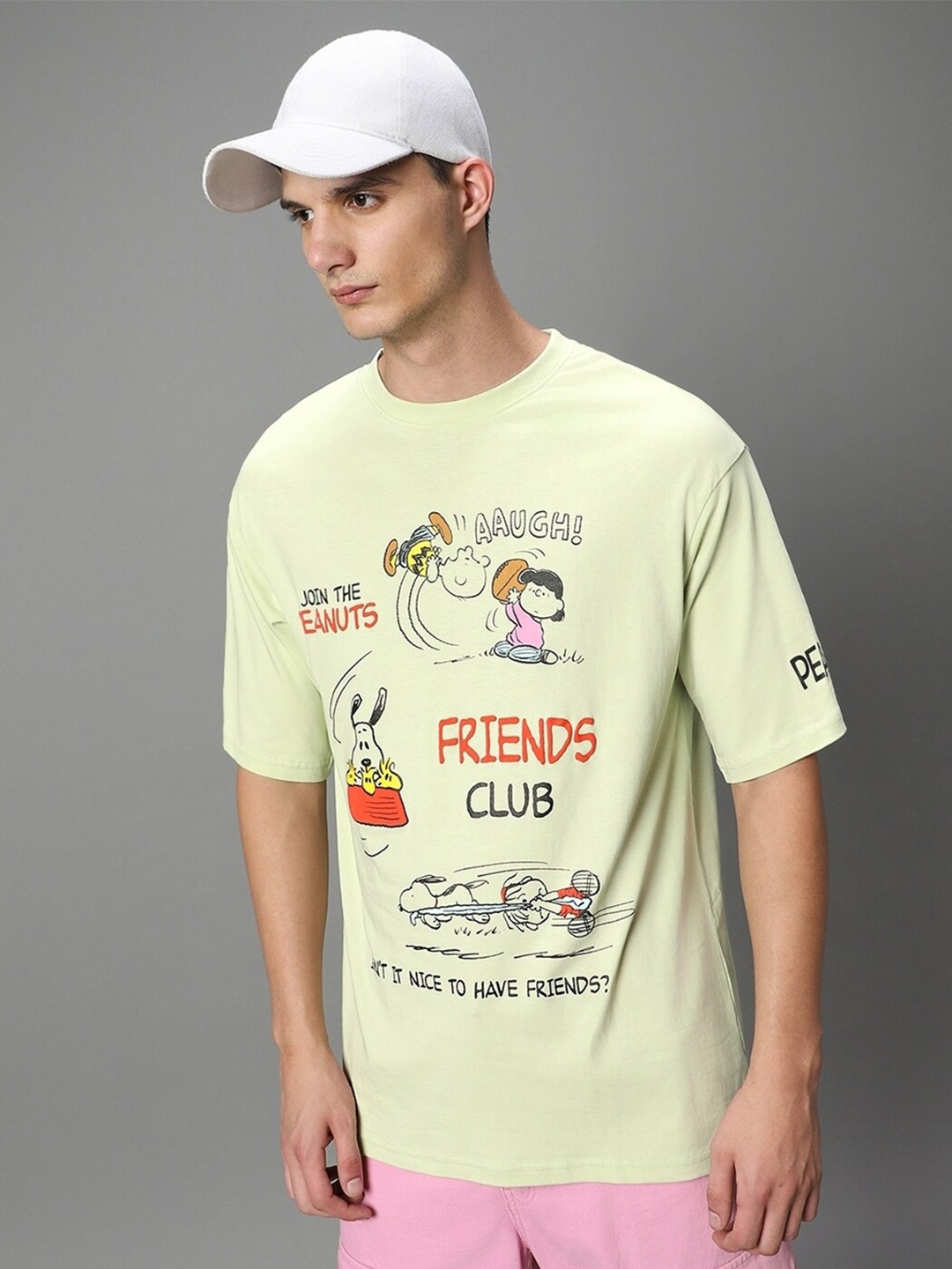 

Bewakoof Green Peanuts Friends Club Graphic Printed Oversized Cotton T-shirt